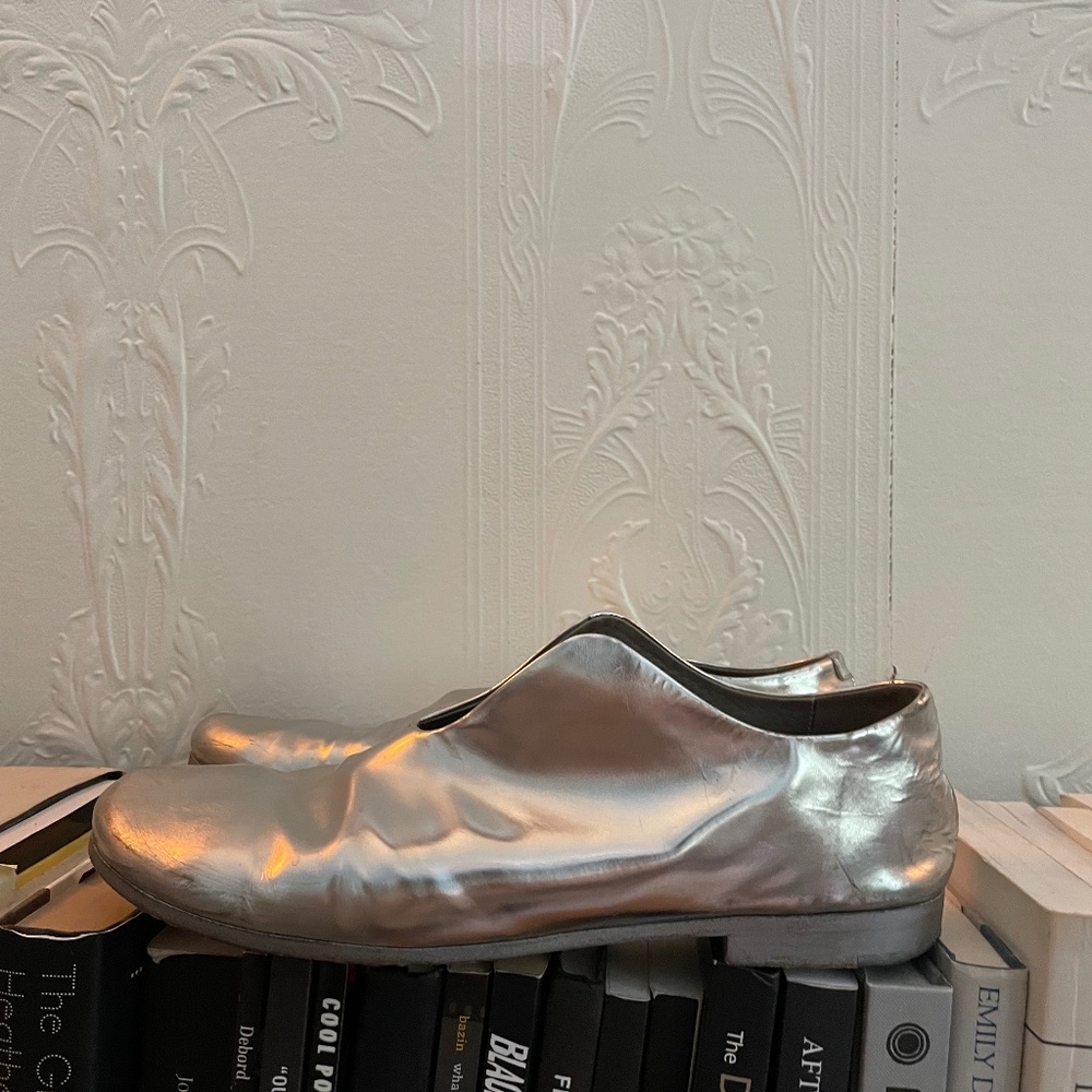 Marsell silver flats